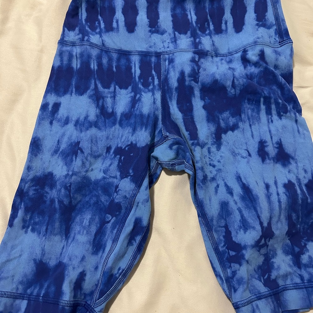 Lulu tie dye biker shorts